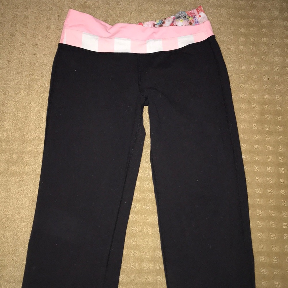 Long, flair LuLulemon leggings!!